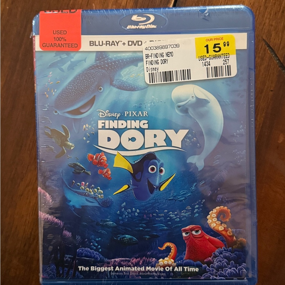 Disney Finding Dory Blu-ray + DVD Combo - Blue and Yellow